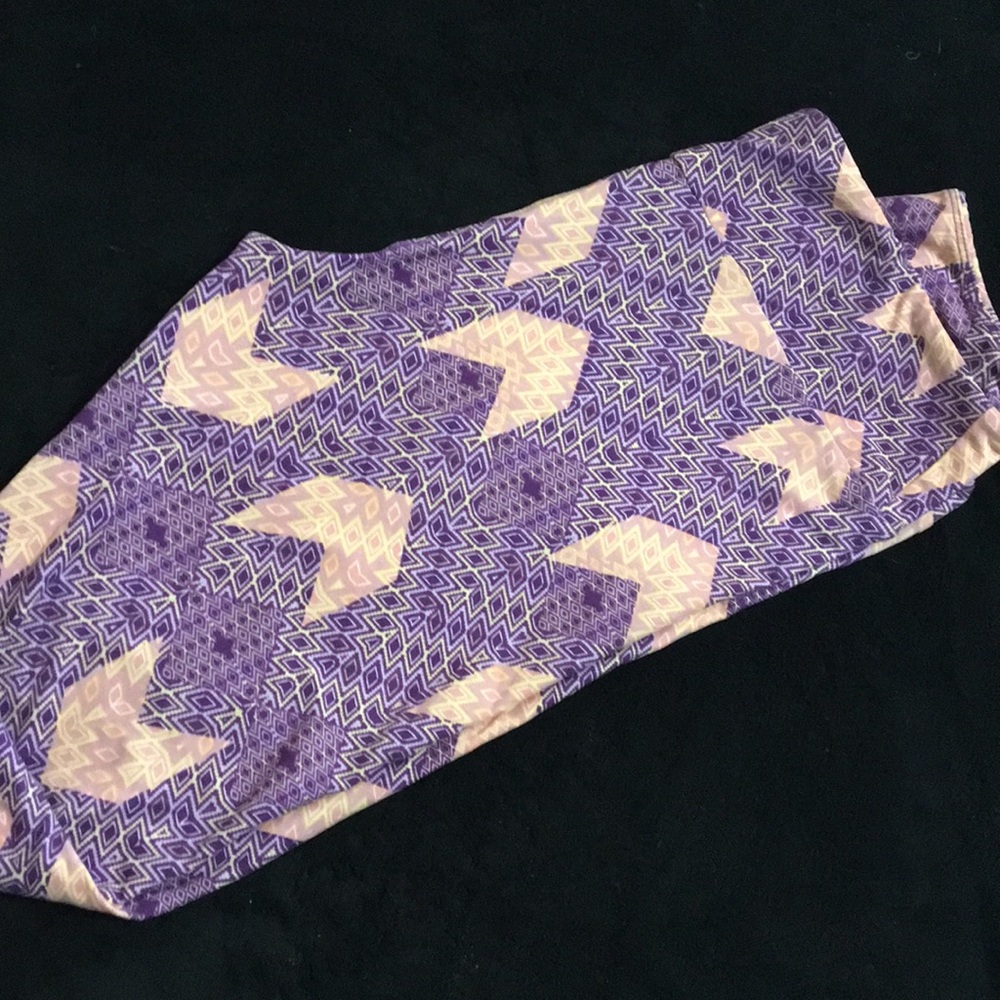Lularoe Tall and curvy - Picture 3 of 3